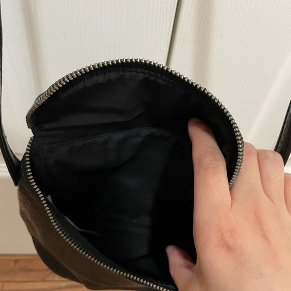 Abercrombie & Fitch cross-body bag - Picture 3 of 3